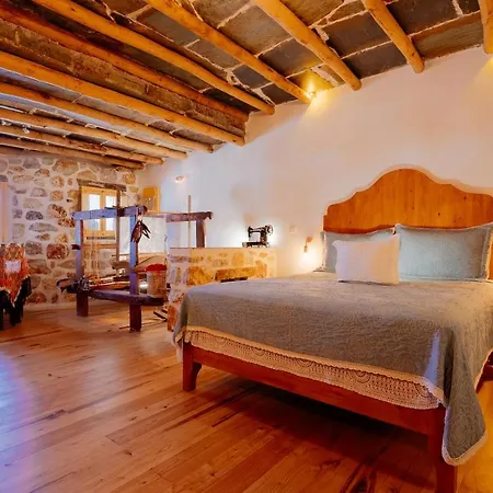 Stenosa 4* Donoussa