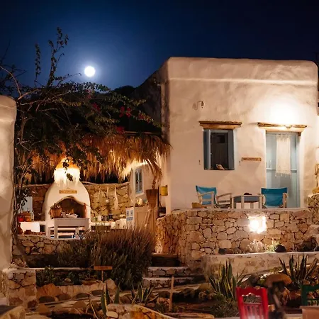 Stenosa Πανσιόν