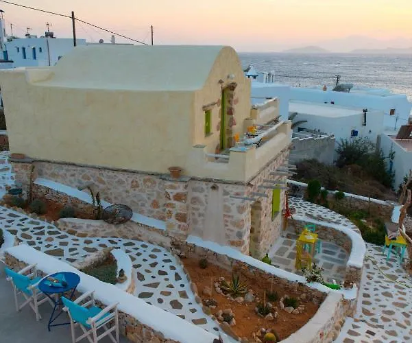 בית הארחה Stenosa 4*